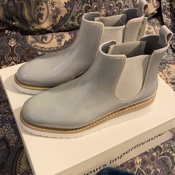 Cougar Kensington Women’s Rain Boots - Picture 2 of 2